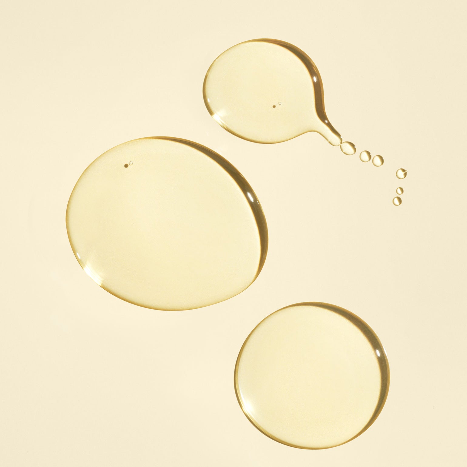 Gold Lust Nourishing Hair Oil Secondary image